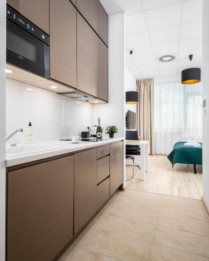 Varsovla Apartments Exteriör bild